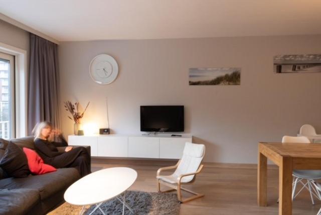 Appartement Nieuwpoort-Bad Met Garage 외부 사진
